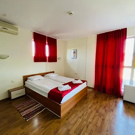 Black Sea View Aparthotel Ravda