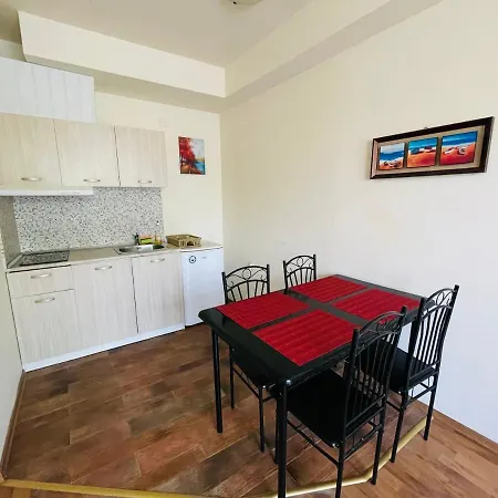 Aparthotel Black Sea View