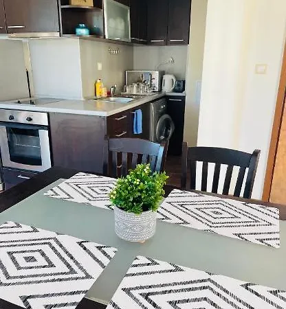 Black Sea View Aparthotel Ravda